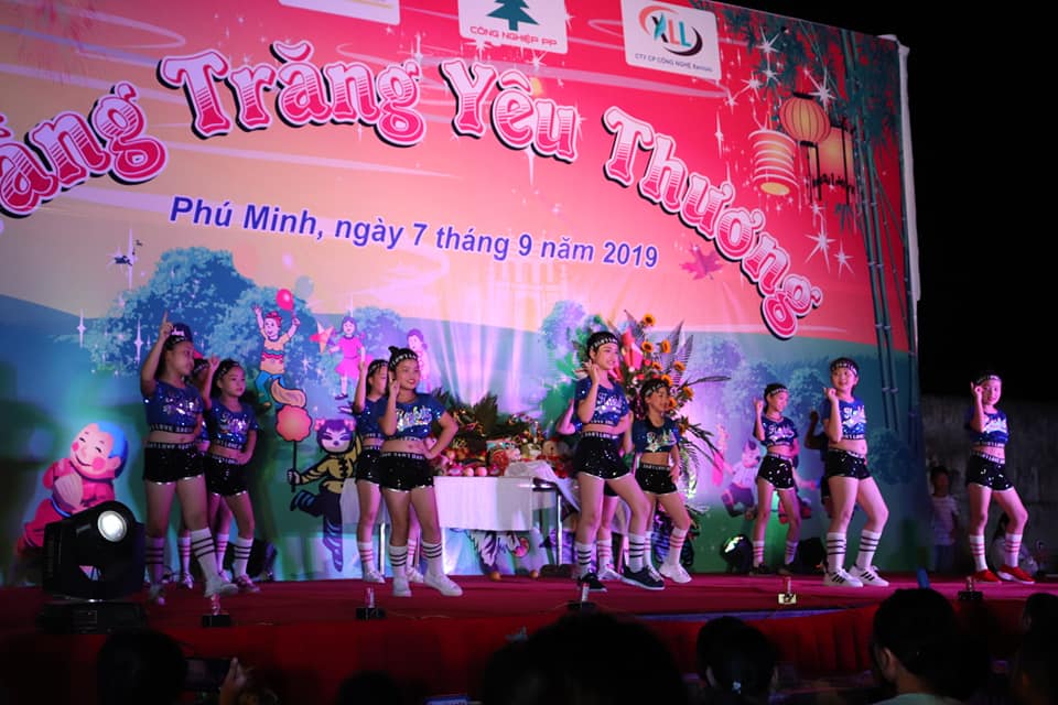Cho thuê múa lân trung thu, thuê mc, thuê diễn viên xiếc, thuê nhạc công violin tại Phú Minh, Phú Xuyên, Hà Nội
