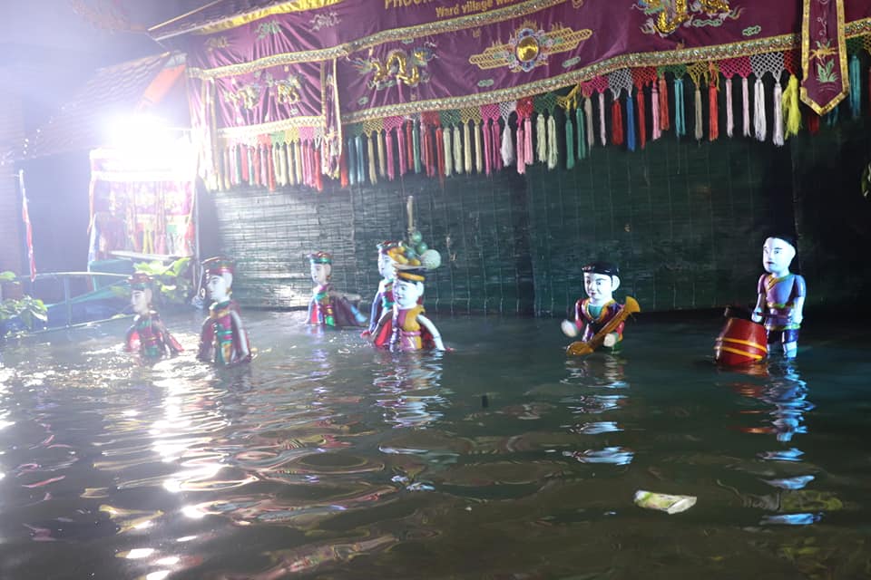 Thuê múa rối nước, ban nhạc dân tộc, thuê trống hội tại Khách sạn Mariott Hà Nội