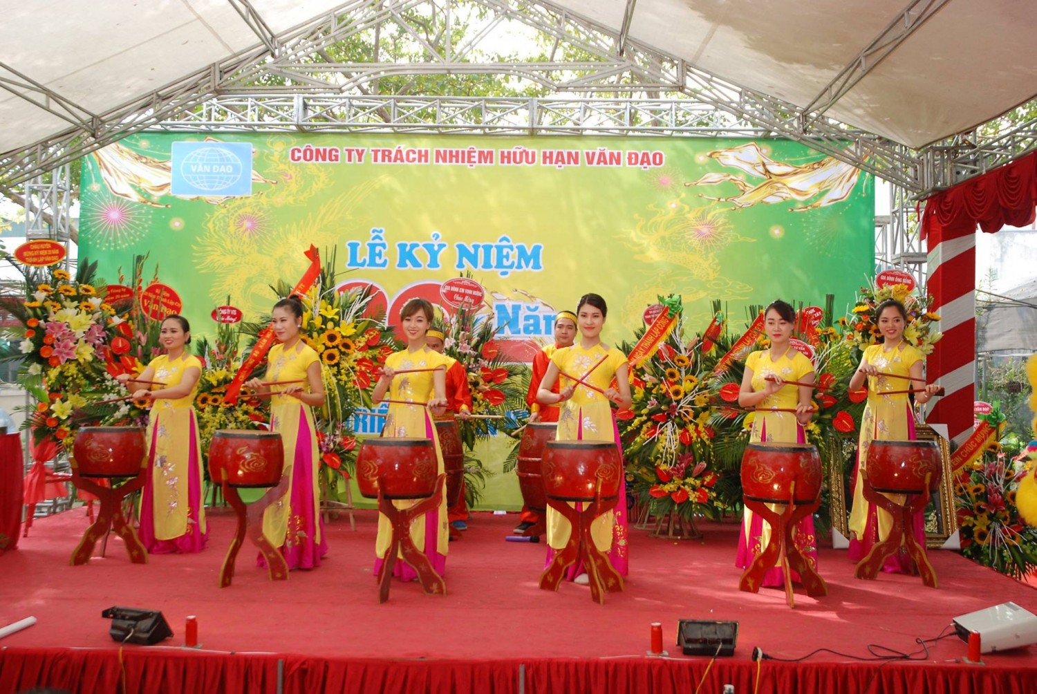 Khai mạc Hội chợ Thương mại Quốc tế Việt Nam Xpro 2015