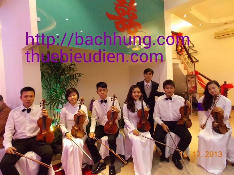 Cho thuê nữ nhạc công Violin tại Phố Thái Hà, Hà Nội