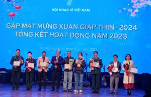 Nhạc sĩ Tiến Hùng được kết nạp Hội Nhạc sĩ Việt Nam